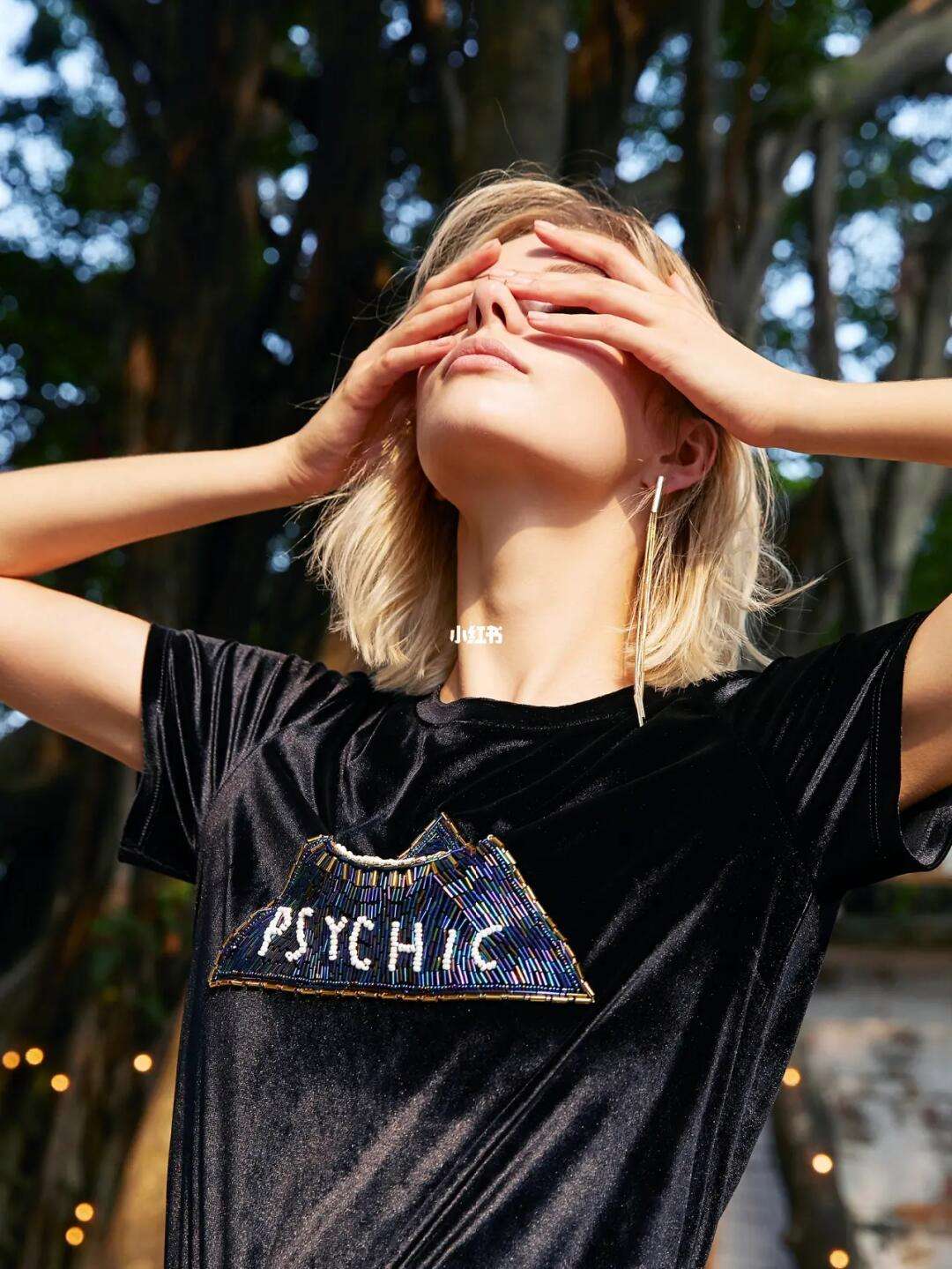 lookbook苹果中文版韩国lookbook换装全过程-第1张图片-太平洋在线下载